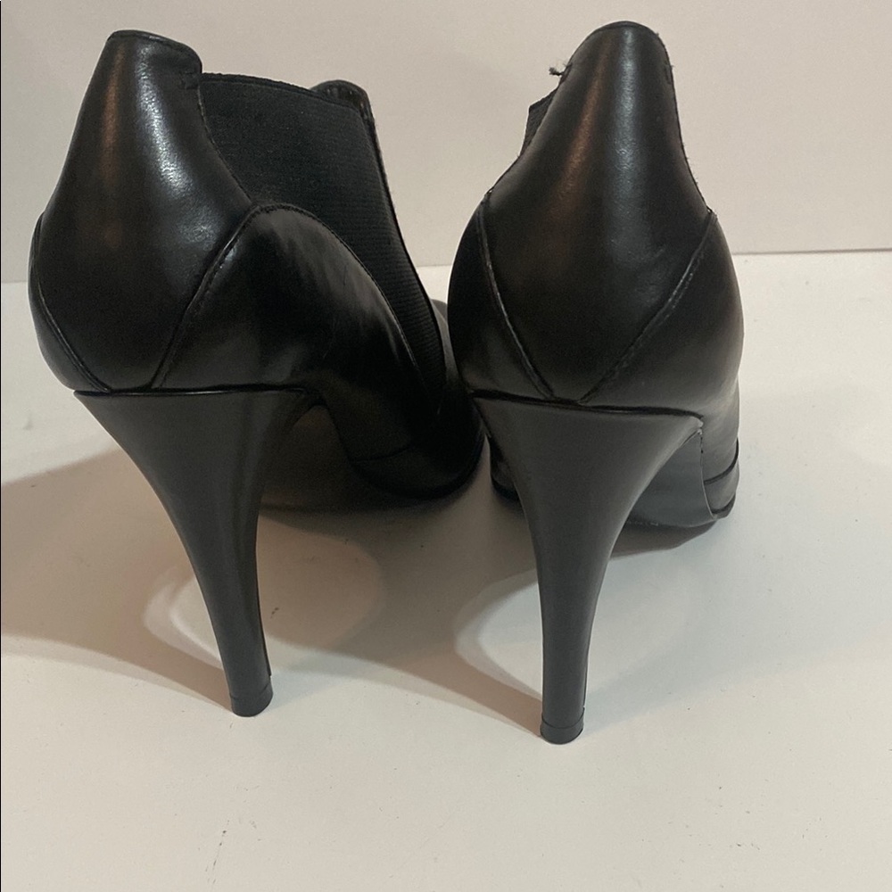 Nine West Elegant Black Women's Heeled Ankle Boots Size 9M - Picture 4 of 10